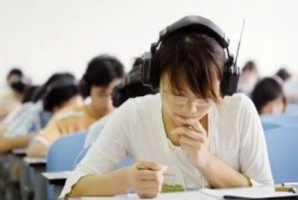 上海公布2014年高考方案 外语设听力考试
