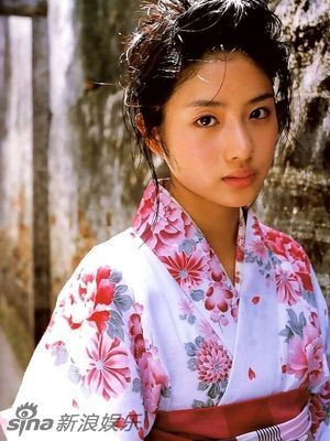 策划:和风物语!日本女星绝美和服写真清新脱俗
