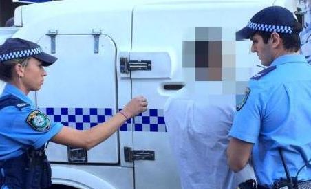 中国留学生澳大利亚存款2000万被捕 被抓时车