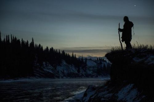 《荒野猎人》剧透：雪与血之歌—《荒野猎人》的虐与美