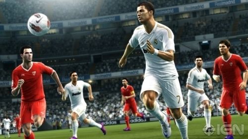 《FIFA 14》登陆伯纳乌球场 发售时间曝光_单
